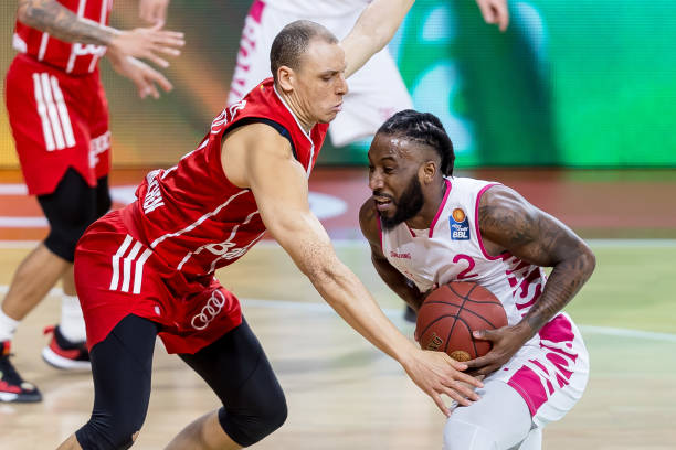 他们在第四 他们在第四