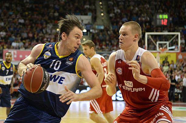 能够保持惊 能够保持惊